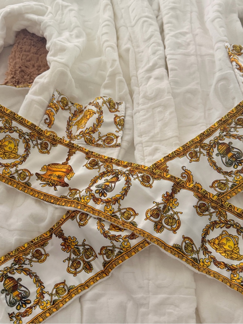 Versace White Robe with Gold Baroque Trim - Picture 2 of 5